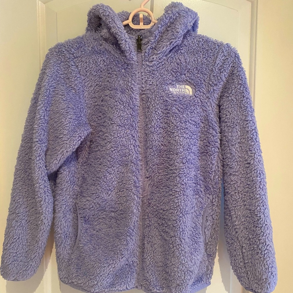 Girls North Face fleece size 10/12.    Lavender color.